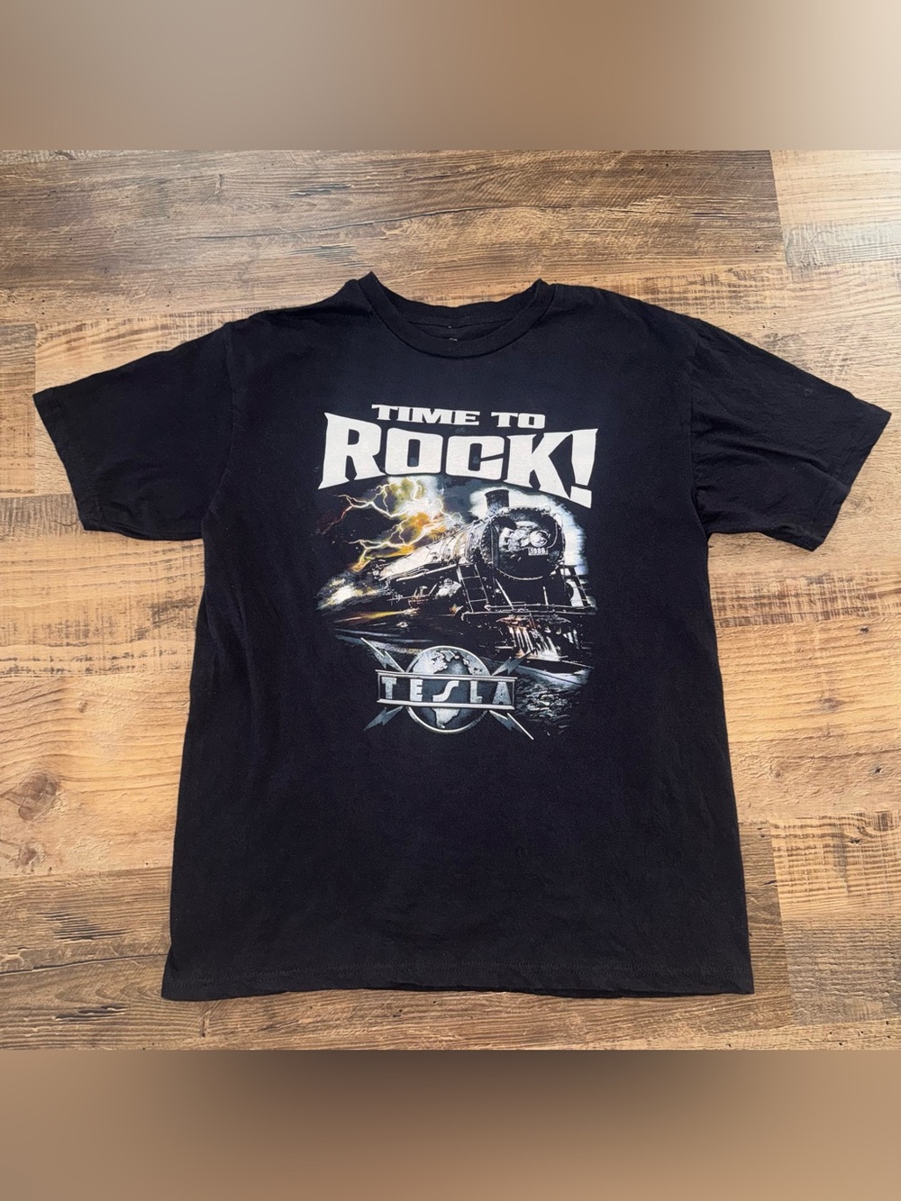 Tesla Band Shirt Rock2023 Tour Graphic T-Shirt Women’s Large Black Train L